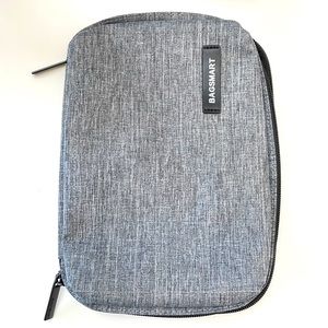 Bagsmart wire/cord organizer bag